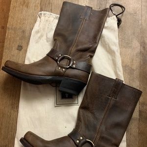 Frye Harness 12R Boots, size 7.5